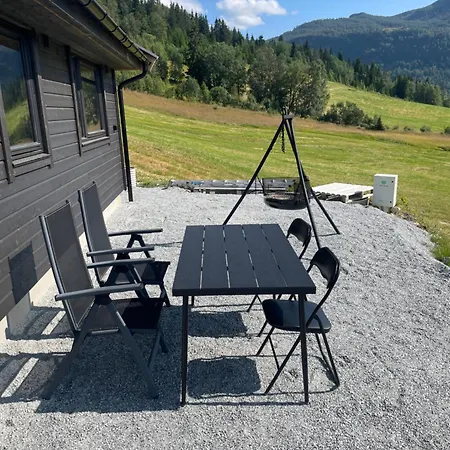 Flott I Skisenter-hodlekve Сasa de vacaciones *